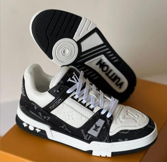 LV Trainer Sneaker (Black)
